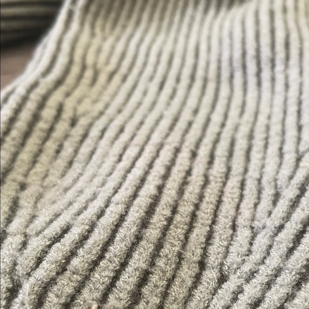 Full Tilt Moss Green Ribbed Crop Knit Top - Picture 4 of 10